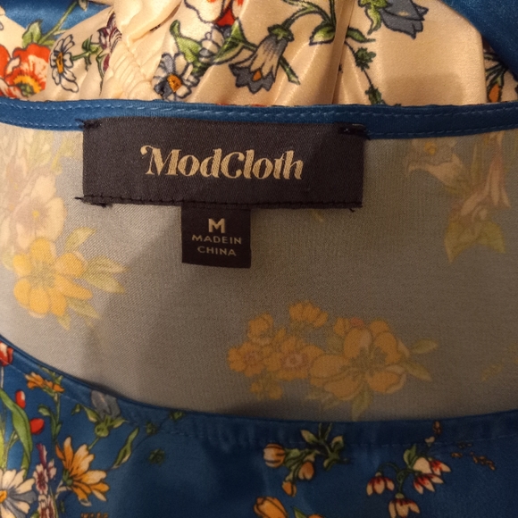 Modcloth Satin Floral Sunlit Reverie Dress Belted - Picture 6 of 6